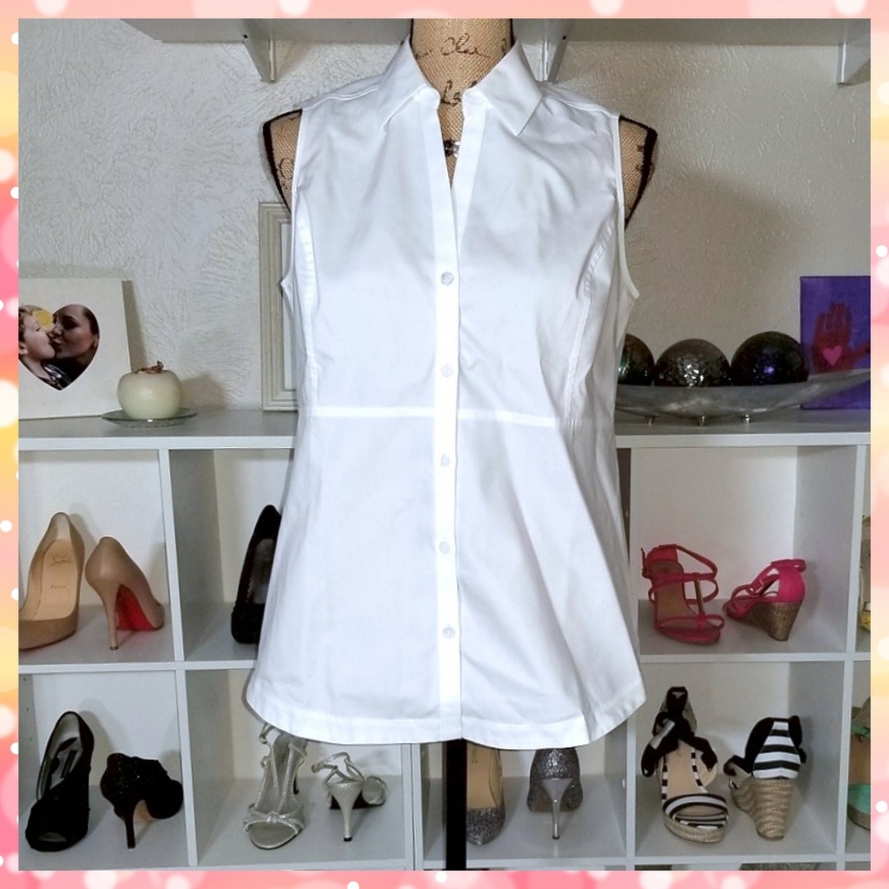 Women’s White Sleeveless Button-Down Shell Top